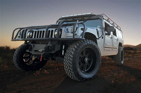 2001 Hummer H1 - Off-Road Aficionado