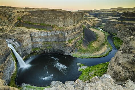 Majestic Palouse Falls: A Stunning HD Wallpaper of Nature's Beauty by Sandeep Thomas