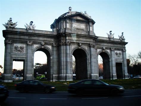 Puerta de Alcala by meinrasendherz on DeviantArt