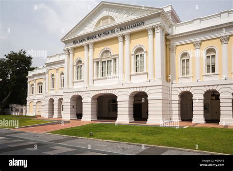 Old Parliament House Singapore High Resolution Stock Photography and Images - Alamy