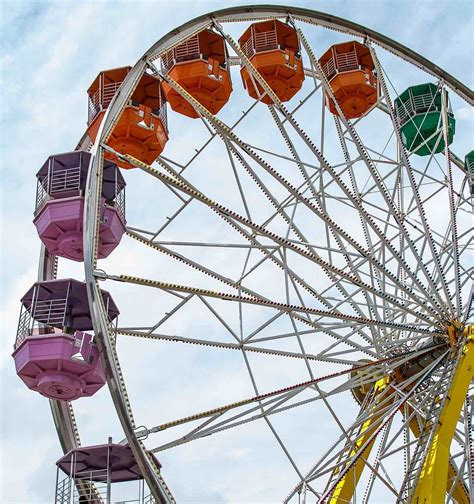 Couple have ferris wheel images – Telegraph