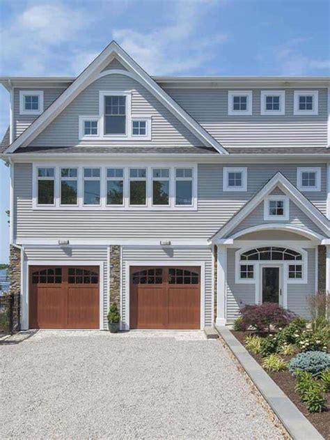 A beach house in Rhode Island built to withstand storms Story - One ...