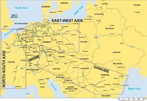 The Central European inland waterway network with its main transport... | Download Scientific ...