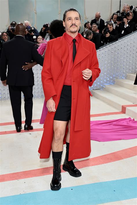 Pedro Pascal Pops in Shorts & Combat Boots on Met Gala Red Carpet 2023 ...