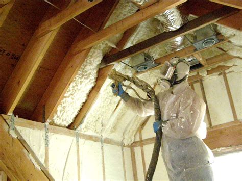 How to Insulate a Roof | Benefits of Spray Foam Insulation