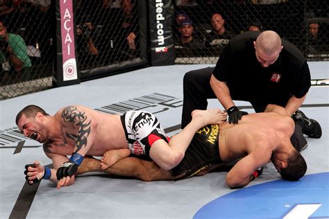 UFC 142 results recap: Rousimar Palhares vs Mike Massenzio fight review and analysis - MMAmania.com