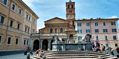 Basilica of Santa Maria in Trastevere: Mass Times, Opening Hours