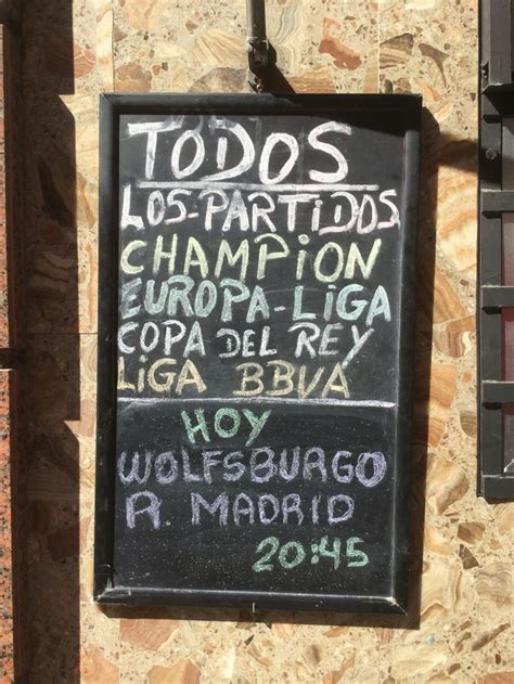 Liga de campeones | Art quotes, Chalkboard quote art, Chalkboard quotes