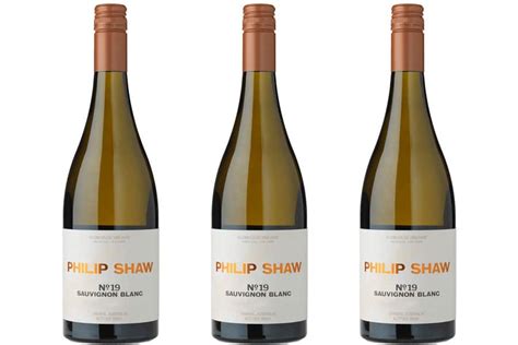 12 Best Australian White Wines | Man of Many