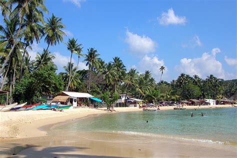 Unawatuna Beach | Attractions in Sri lanka