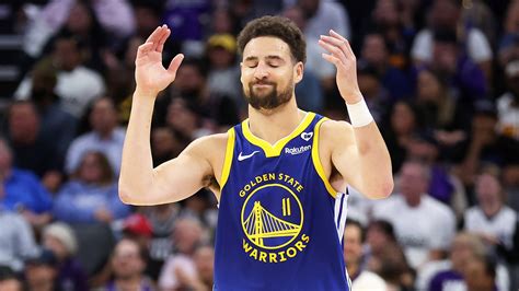 Impending free agent Klay Thompson heads into uncertain summer | NBA.com