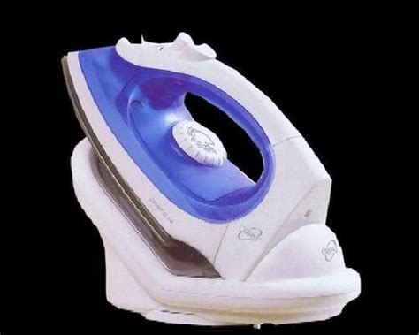 Cordless Iron at best price in Vadodara by Baroda Distributor | ID: 6429316848