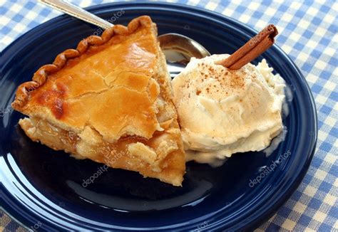 Apple Pie and Ice Cream — Stock Photo © rojoimages #2845337