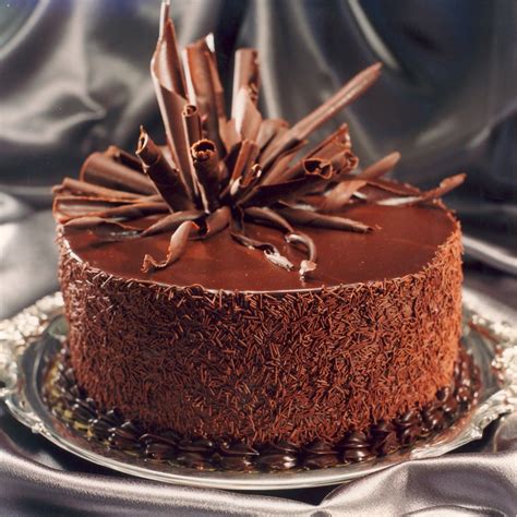 Dark Chocolate Curls - Perfect for Cake Decoration