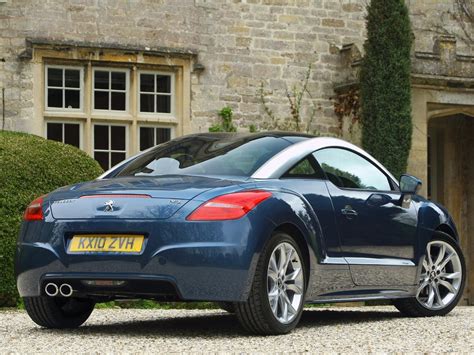 Peugeot RCZ Coupe (2010 - 2012) review | AutoTrader