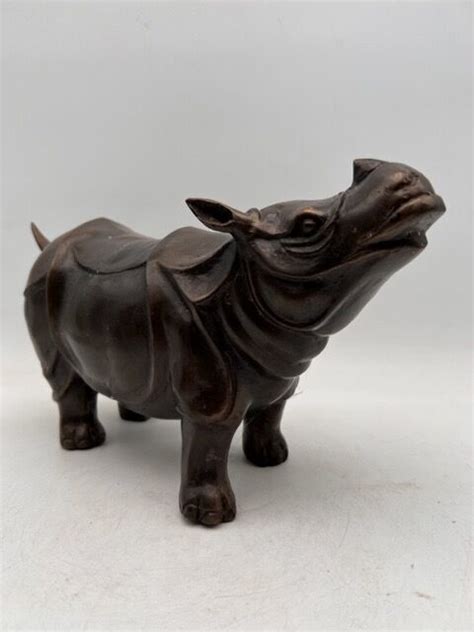 Beautiful rhinoceros statue - Rhino - 36 cm - Bronze - Catawiki