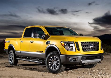 2016 Nissan Titan XD Brings Diesel Goodness Into Focus – Video, Photo ...