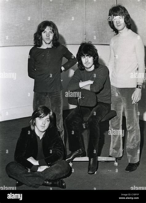 BADFINGER UK rock group in 1971 from l: Joey Molland (sitting), Mike Stock Photo, Royalty Free ...