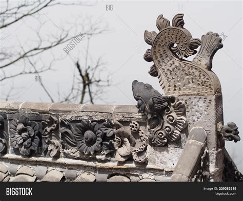 Wudang Temple Wudang Image & Photo (Free Trial) | Bigstock