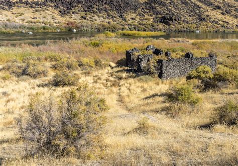 Swan Falls and Wees Bar Petroglyphs Hike