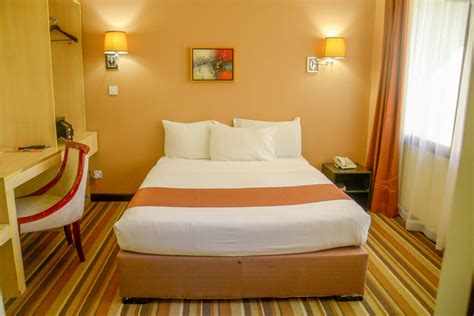 World Class Hotel - Hotels in CBD, THE CLARION HOTEL