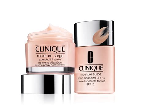 Experience Moisture Surge: Tinted Moisturizer SPF15 & Extended Thirst Relief | Clinique moisture ...