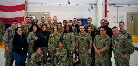 DVIDS - Images - CNO and MCPON visit NAS Sigonella, Italy [Image 7 of 8]