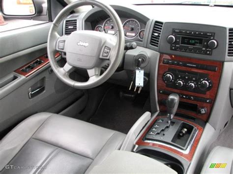 2005 Jeep grand cherokee pictures interior