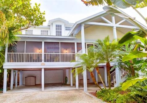 Captiva Star - Luxury Near Beach Home on Captiva in Captiva Island | Island house, Island ...