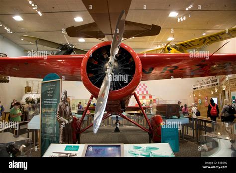 Earhart lockheed hi-res stock photography and images - Alamy