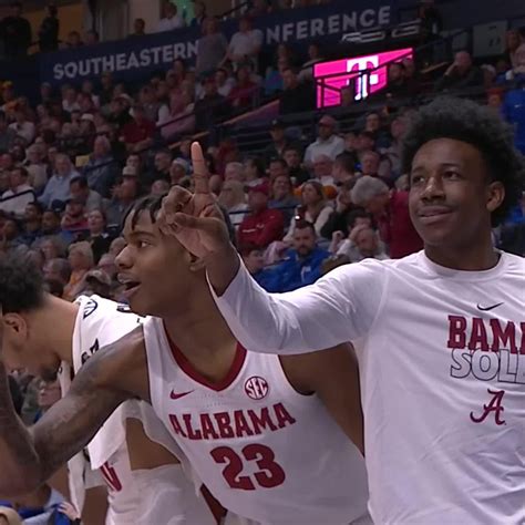 SEC Network on Twitter: "Alabama’s bench hit the Mutombo finger wag ...