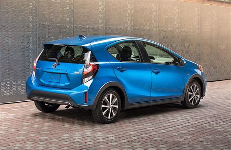 2018 Toyota Prius C Specs & Photos - autoevolution