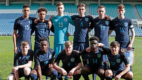 Steve Cooper interview: England's next U17 stars begin their journey ...