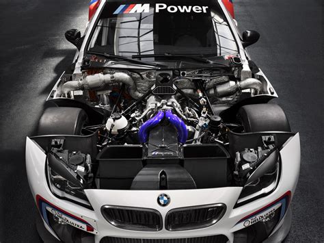 Video: BMW M6 GT3 By BMW Team Italia