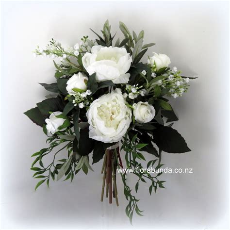 Green and white Bridesmaids bouquet with Olive leaf Small - Florabunda