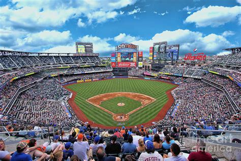 Where is New York Mets Stadium Located: Exploring the Home Base