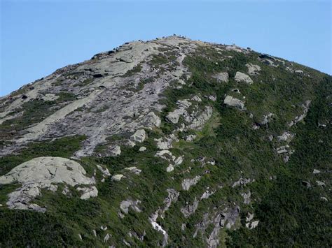 The summit block of Mt. Marcy with hikers on top : Photos, Diagrams & Topos : SummitPost