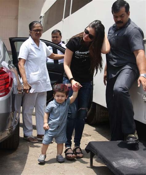 Kareena Kapoor And Taimur Spotted At Mehboob Studio Photos - FilmiBeat