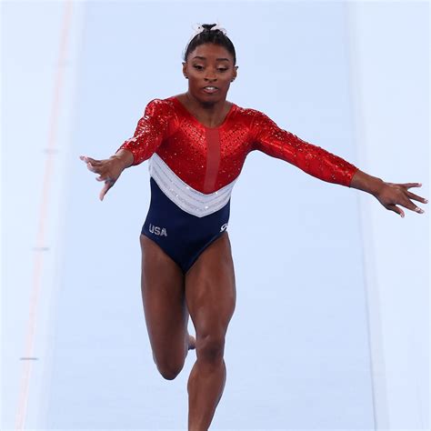 Simone Biles Says Her Mind and Body "Are Simply Not in Sync"