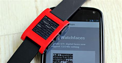 Pebble Smartwatch Review & Giveaway