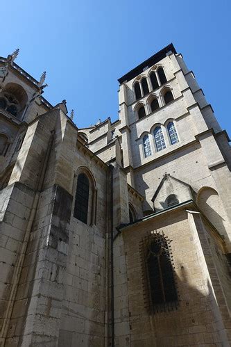 Cathédrale Saint-Jean-Baptiste @ Old Town @ Lyon | Guilhem Vellut | Flickr