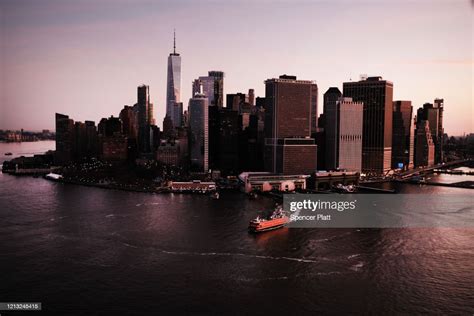 Dawn breaks over Manhattan as the city struggles to contain the... News ...