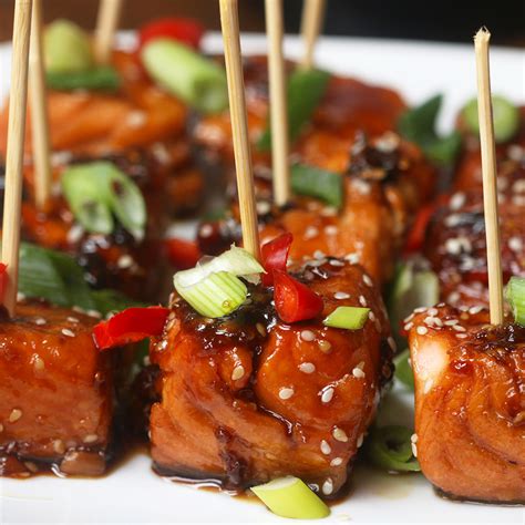 Teriyaki Salmon Bites Recipe by Maklano