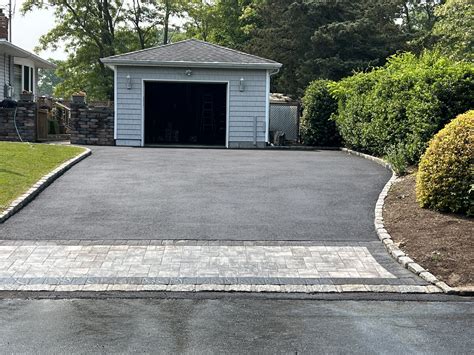 Asphalt Driveway Installation in Ronkonkoma, NY - Fairpave Home Improvements