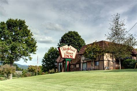 Scenic photo of Highland Manor Inn in the Smoky Mountains - Highland Manor Inn Townsend TN Smoky ...