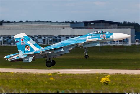 Russia to modernize Sukhoi Su-33 carrier-based aircraft