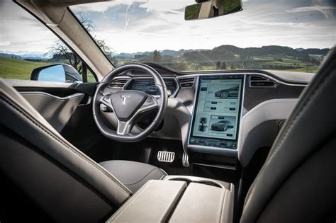 2018 Tesla Model S Interior Pictures