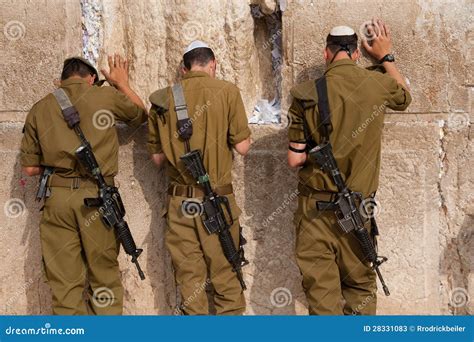 Israeli Soldiers at Jerusalem S Western Wall Editorial Stock Photo ...