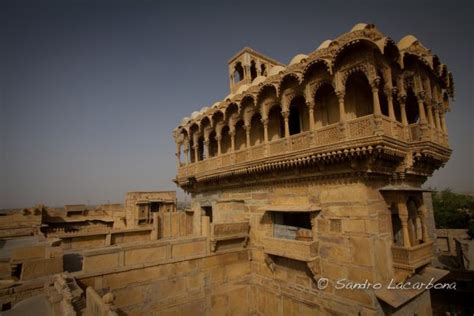 Top 5 famous Havelis in Rajasthan - YourAmazingPlaces.com