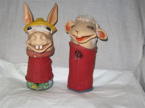 Lamb Chop and Charlie Horse hand puppets | Retro toys, Lamb chop puppet ...